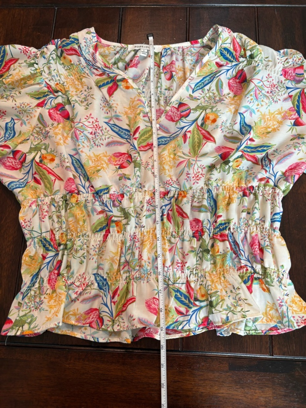 Rose + Olive Floral Smocked Peplum Blouse Size L - Picture 4 of 5